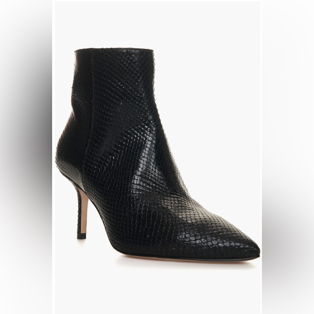 L’AGENCE 🆕 Aimee Pointed Toe Bootie. Size 39. Fabulous luxury bootie. NIB